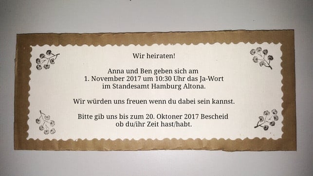 auch-bei-der-hochzeitseinladung-kannst-du-nachhalt-melanie-von-daake-utopia-171103_download Auch bei der Hochzeitseinladung kannst du Nachhaltigkeit und Eleganz miteinander verbinden.