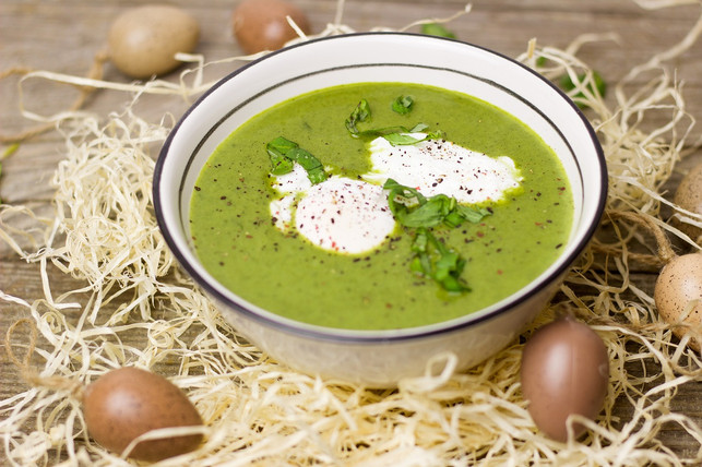 kalte-avocado-gurken-suppe-fr-heie-sommertage-cc0pixabayeinladung_zum_essen-170609 Kalte Avocado-Gurken-Suppe für heiße Sommertage