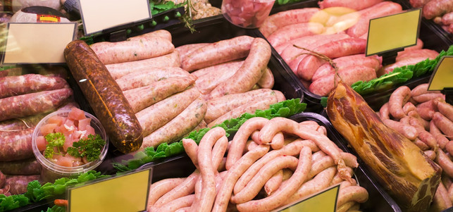 Meat and sausages in a butcher shop Wurst Siegel Frontal 21