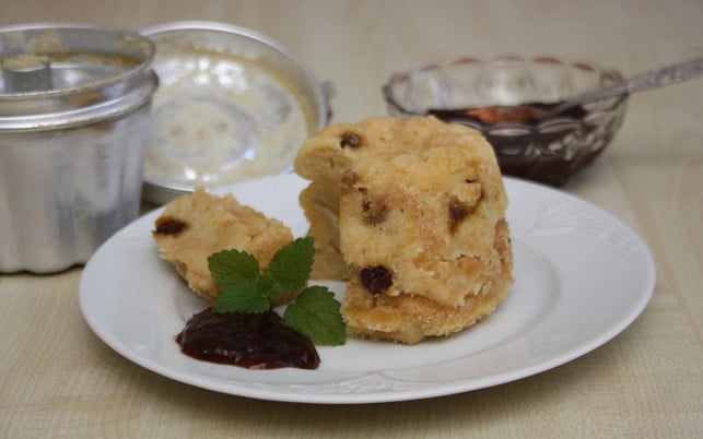 zwetschgenroester-harmoniert-sehr-gut-zu-brotpuddin-maria-hohenthalutopia-190926_download Zwetschgenröster harmoniert sehr gut mit Brotpudding.