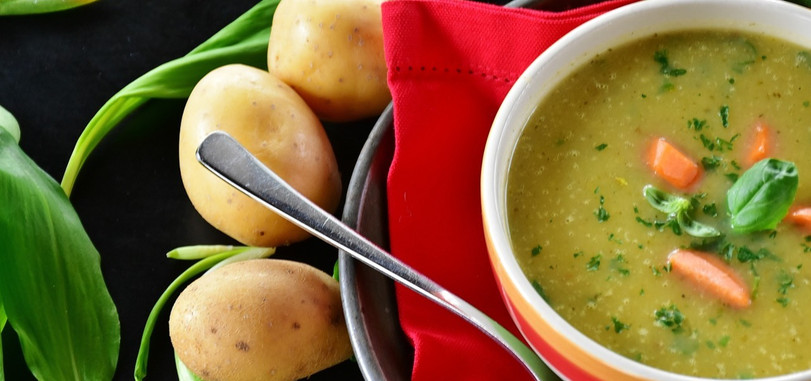 Kartoffelsuppe mal anders würzen: So gibt es Abwechslung - Utopia.de
