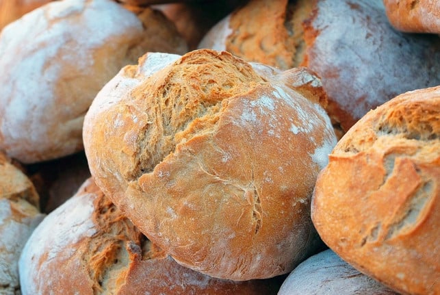 gebunden-im-kochsalz-steckt-chlorid-in-zahlreichen-cc0-pixabay-couleur-210122_download Gebunden im Kochsalz steckt Chlorid in zahlreichen verarbeiteten Produkten wie Brot, Käse oder Wurst.