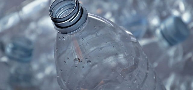 Studie zu recycelten Plastikflaschen: Besser für den Planeten, aber schädlich für uns