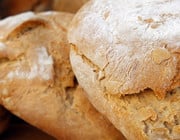 Nicht nur Brot fällt Brotkäfern zum Opfer.