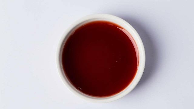 Erdbeersirup selber machen: Einfaches Rezept für den Sommer - Utopia.de
