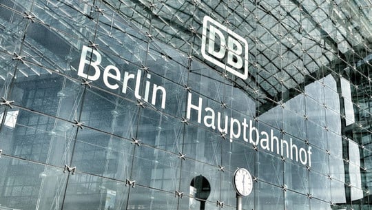 hauptbahnhof-berlin-pb-LoboStudioHamburg-251112 Berliner Hauptbahnhof von außen