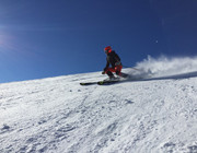 Nachhaltige Snowboard- und Skibekleidung