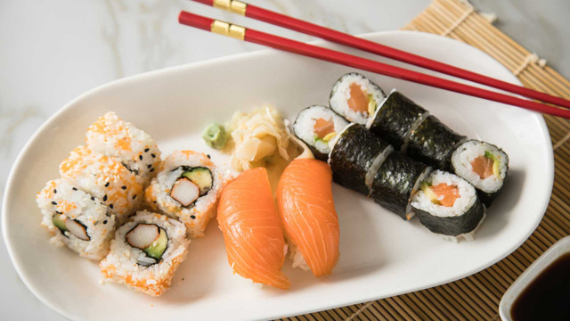 Welches Sushi kann man noch essen? WWF gibt Ratgeber heraus Welches Sushi kann man noch essen? WWF gibt Ratgeber heraus