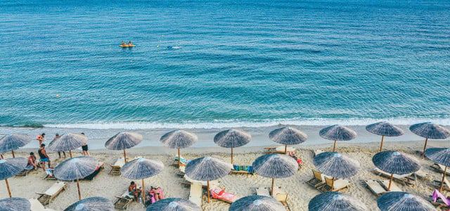 Griechenland hat bald neue Strand-Regeln – hohe Strafen drohen