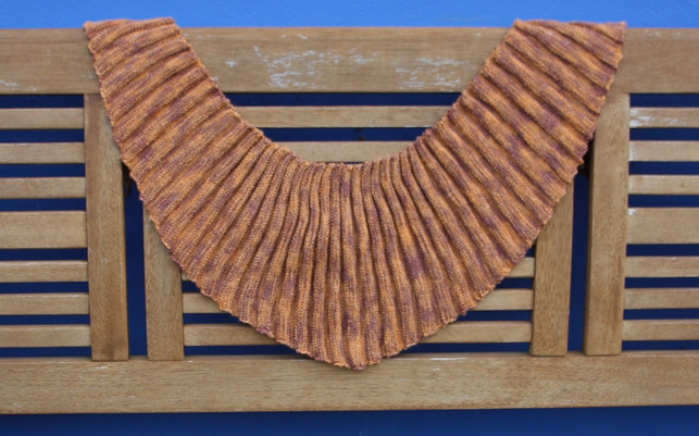 mit-nur-wenigen-adaptierungen-entsteht-ein-ganz-an-maria-hohenthalutopia-191107_download Mit nur wenigen Adaptierungen entsteht ein ganz anderes Tuch.