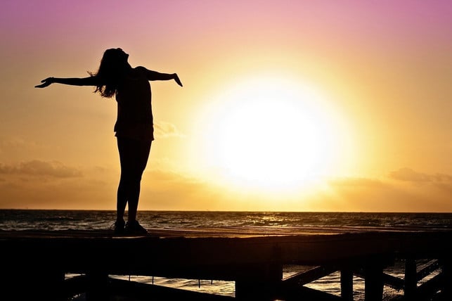 sonnenlicht-erhoeht-moeglicherweise-die-serotoninakt-cc0-pixabay-jillwellington-200514_download Sonnenlicht erhöht möglicherweise die Serotoninaktivität.