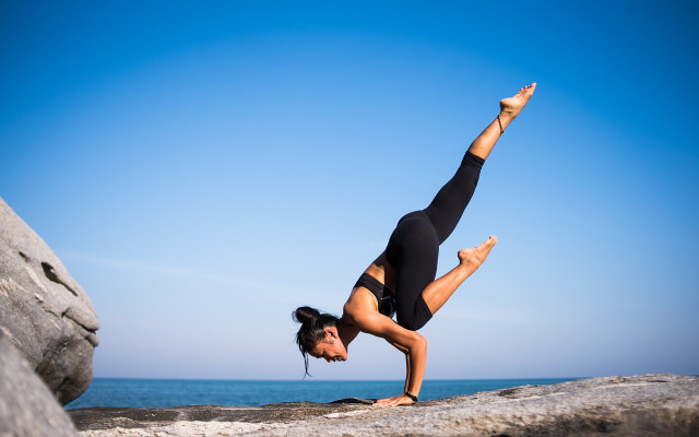 if-you-have-a-positive-body-feeling-eight-check-and-listen-cc0-pixabay-stocksnap-230220_download With a positive body feeling, you pay attention to and listen to the needs of your body.