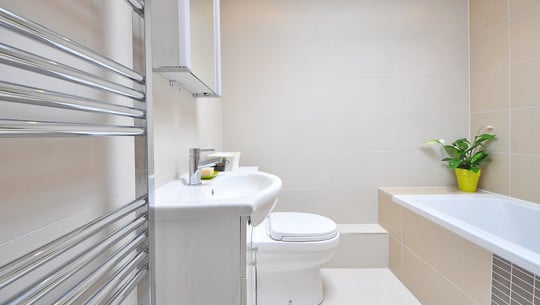 Bad ohne Fenster lüften? Mit 5 Tipps gelingt es bad ohne fenster lüften