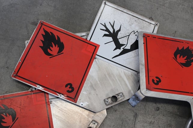 waschbenzin-birgt-so-einige-gefahren-sowohl-fuer-d-cc0-pixabay-p_perantoni-210911_download Waschbenzin birgt so einige Gefahren, sowohl für dich und deine Gesundheit als auch für die Umwelt.