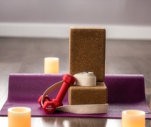 yogablock-fuer-einfaches-ueben-cc0-pixabay-leegreen12-171228_download Yogablock für einfaches Üben.