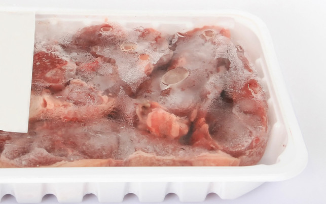 fleisch-verpackt-plastik-pb-cc0-190614-1280x800 eingeschweißtes Fleisch - in Plastik verpackt