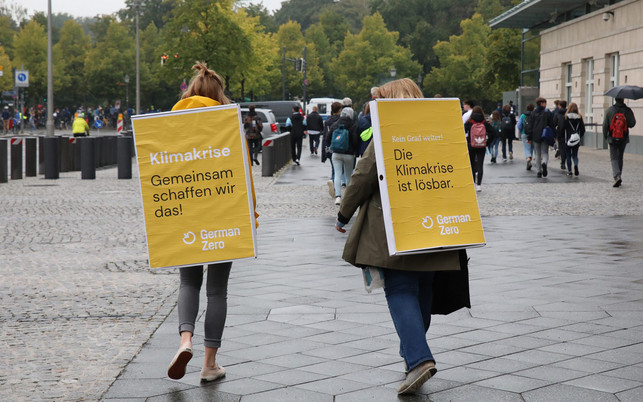 Plakate-z-Germazero-Marieke-Sobiech-20210512-1280x800 Germanzero klimaplan 1,5 Grad