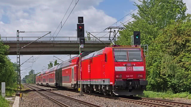 deutschlandticket-guenstiger-bekommen-cc0--pixabay--hpgruesen-250909 Deutschlandticket günstiger bekommen