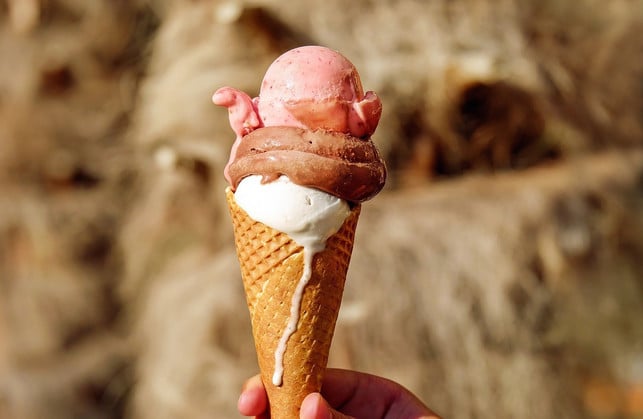 eis-wird-schlecht-wenn-die-kuehlkette-unterbrochen-cc0-pixabay-couleur-240711_download Eis wird schlecht, wenn die Kühlkette unterbrochen wird.