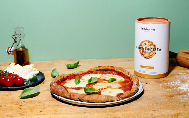 Foodspring Sponsored Gallery; Protein Pizza