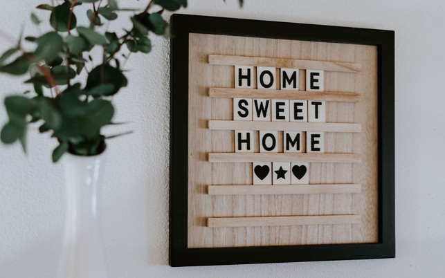 sparen-fuer-kinder-julian-hochgesang-unsplash-1280x800px sparen für Kinder, Kindersparplan, erste eigene Einrichtung