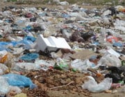 Plastikmüll im Meer und am Strand