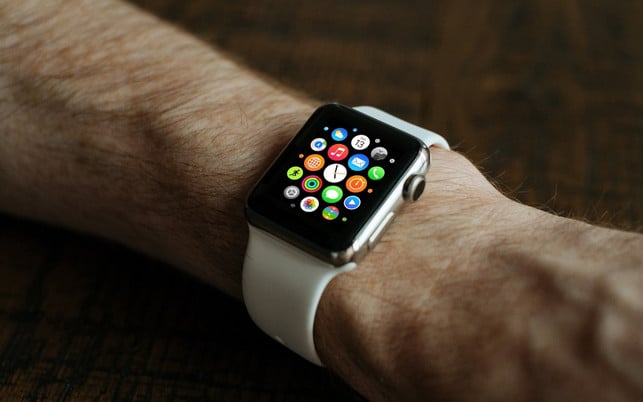 trends-nerven-smart-watch-pb-fancycrave1-171019-1280x800 Trends, die niemand mitmachen muss: Smartwatch