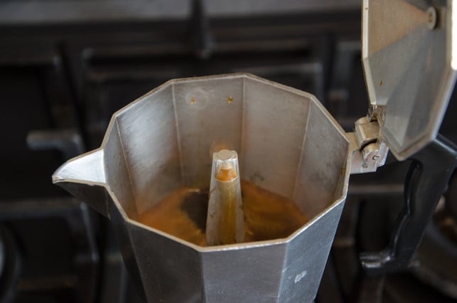 nicht-spuelmaschinengeeignet-esspressokocher-aus-a-cc0--pixabay--kaffeetastisch-250806_download Nicht spülmaschinengeeignet: Esspressokocher aus Aluminium.