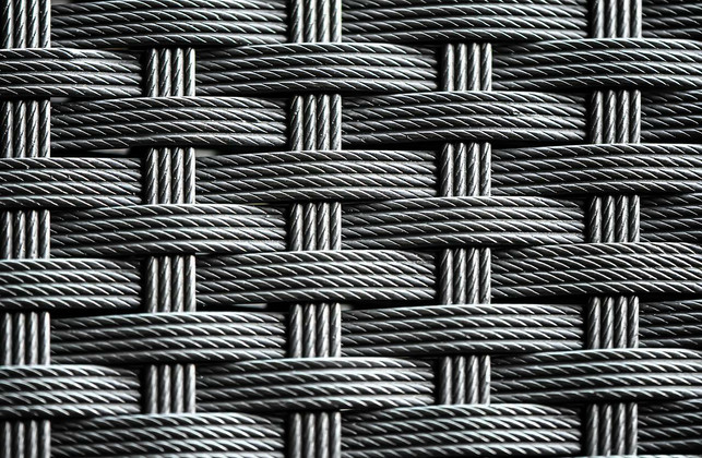 gartenmoebel-aus-metall-haben-oft-eine-sitzflaeche-a-cc0-pixabay-alexas_fotos-220513_download Gartenmöbel aus Metall haben oft eine Sitzfläche aus Kunststoffgewebe.