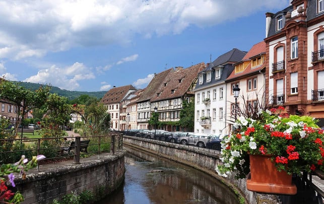 Mit dem 49-Euro-Ticket nach Frankreich, Niederlande, Luxemburg und Co. 49-euro-ticket deutschlandticket ausland frankreich wissembourg