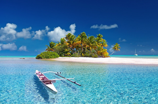 wer-an-einem-urlaubsort-arbeitet-kann-dies-vermut-cc0-pixabay-julius_silver-230112_download Wer an einem Urlaubsort arbeitet, kann dies vermutlich entspannter und stressfreier tun.