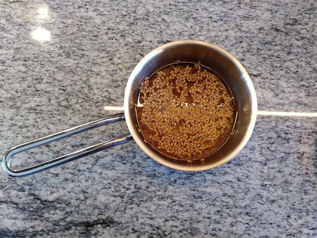 leinsamen-gel-kannst-du-in-nur-wenigen-minuten-ein-luise-rau-utopia-200307_download Leinsamen-Gel kannst du in nur wenigen Minuten einfach selbst herstellen.