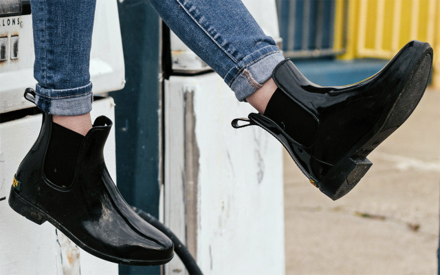 capsule-wardrobe-boots-us-joanna-nix-180209-1280x800 Capsule Wardrobe Stiefeletten