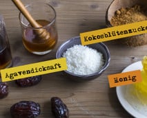 Ahornsirup, Honig, Agavendicksaft & Co.: die Wahrheit über Zuckerersatz