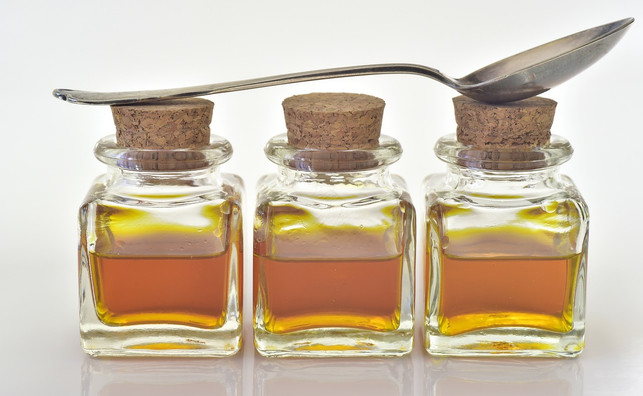 tinktur-aus-bibernelle-kannst-du-zum-gurgeln-bei-h-cc0-pixabay-ulleo-190923_download Tinktur aus Bibernelle kannst du zum Gurgeln bei Halsentzündungen verwenden.