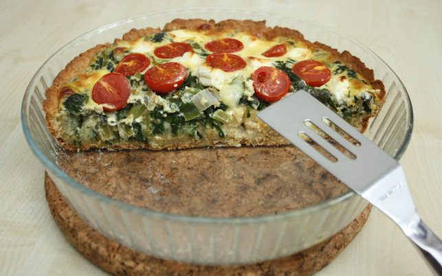 mangold-quiche-schmeckt-auch-kalt-beim-picknick-maria-hohenthalutopia-200609_download Mangold-Quiche schmeckt auch kalt beim Picknick.