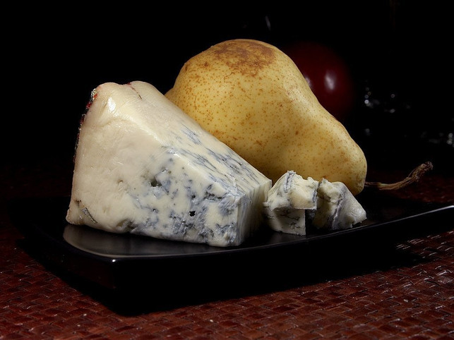 die-kombination-aus-karamellisiertem-obst-und-wuerz-cc0-pixabay-pdphotos-200922_download Die Kombination aus karamellisiertem Obst und würzigem Käse passt hervorragend.