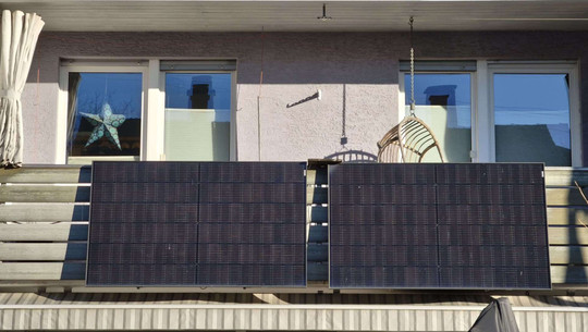 balkonkraftwerk-anmelden-colourboxcomyven-dienst-250723 Balkonkraftwerk anmelden