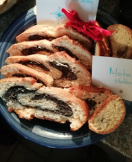 je-duenner-du-das-teig-rechteck-ausrollst-desto-fe-wohlfahrtutopia-191112_download Je dünner du das Teig-Rechteck ausrollst, desto feiner wird die Schneckenform.