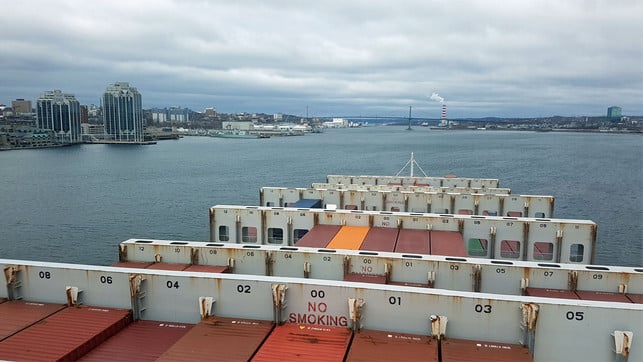containerschiff-statt-fugzeug-halifax-p-ute-nabert-190329-1280x720 Frachtschiffreisen statt Flugzeug