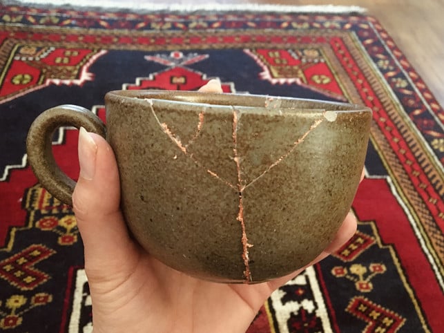 kintsugi-gibt-deiner-lieblingstasse-ein-neues-lebe-laura-mueller-200525_download Kintsugi gibt deiner Lieblingstasse ein neues Leben.