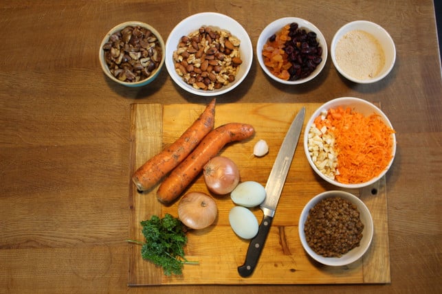 maronen-und-nuesse-passen-geschmacklich-perfekt-zus-sarah-gairing-utopia-181230_download Maronen und Nüsse passen geschmacklich perfekt zusammen.