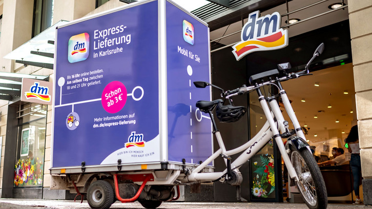 fahrrad xxl croozer Dog Mikke Fahrradanhänger Lieferzeit 1-2 Tage FARBE:Schwarz Fahrradbeleuchtung 2025: Die besten