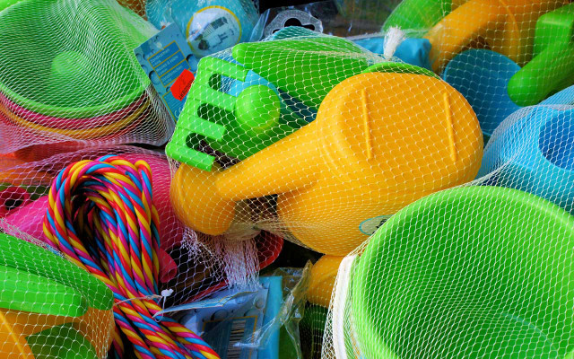 muell-vermeiden-spielzeug-w-Rangzen-160621-1280x800 Landet viel zu schnell im Müll: billiges Kinderspielzeug