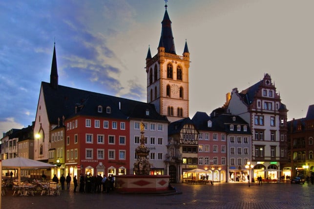 trier-fasziniert-mit-seiner-alten-geschichte-und-i-cc0--pixabay--neufal54-251026_download Trier fasziniert mit seiner alten Geschichte und ist von Koblenz aus gut zu erreichen.
