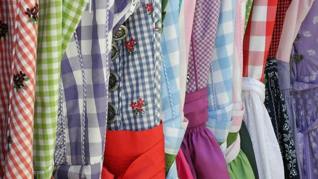 dirndl-leihen-cc0-pixabay-gela-220708 Dirndl leihen