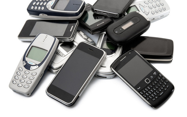 muell-vermeiden-mobile-phones-w-Giuseppe-Porzani-160621-640x400 Smartphones landen viel zu oft im Müll