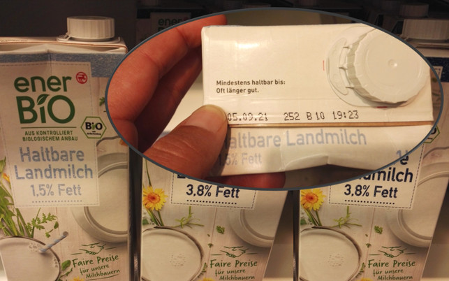 oft-laenger-gut-enerbio-landmilch-rossmann-utopia-lp-210421-1280x800-1 Auf der enerBio Landmilch steht direkt unter dem MHD der Hinweis "Oft länger gut".