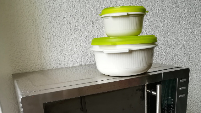 Kann Man Tupperware In Die Mikrowelle Tun