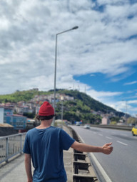 Pauline und Ole trampen von Norddeutschland bis nach Vietnam Pauline und Ole trampen von Norddeutschland bis nach Vietnam